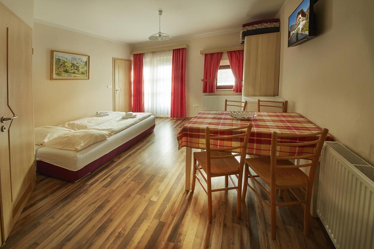 Rute Hotel And Apartments Kranjska Gora Exterior foto