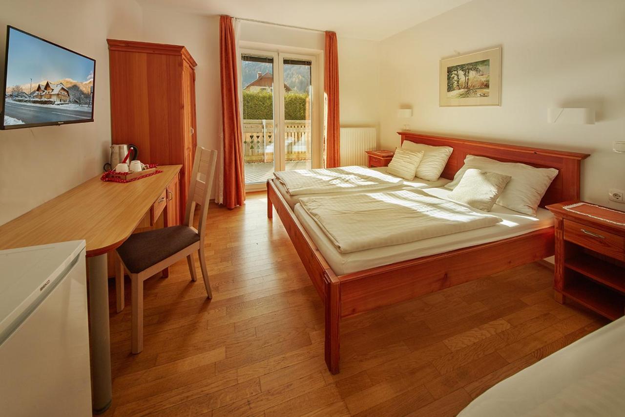 Rute Hotel And Apartments Kranjska Gora Exterior foto