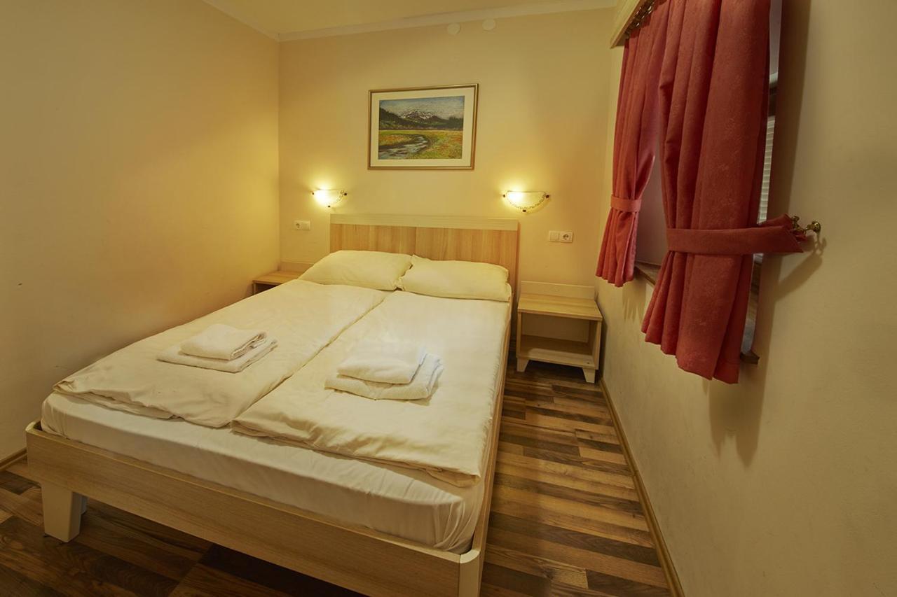 Rute Hotel And Apartments Kranjska Gora Exterior foto